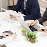 リーダーシップを発揮するための論語の原則！後輩や部下との信頼関係構築のための5つの方法