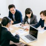 リーダーシップをとるために必要な適材適所の重要性！仕事で成功するリーダーが考える「誰をバスに乗せるか」